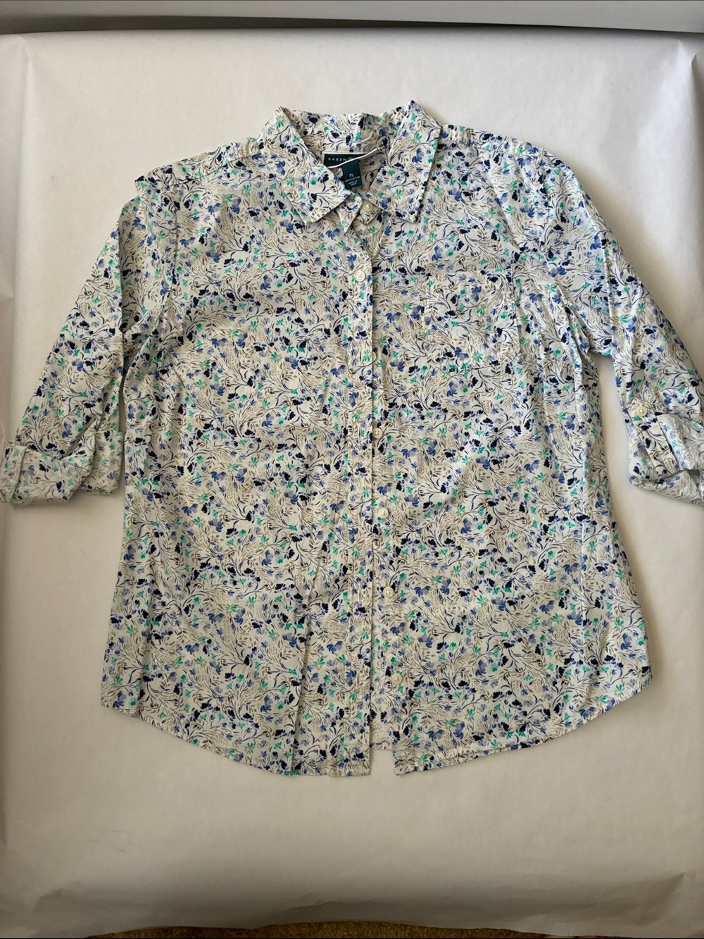 Karen Scott Button-Down Floral Print women’s Shirt - White with Blue & Green